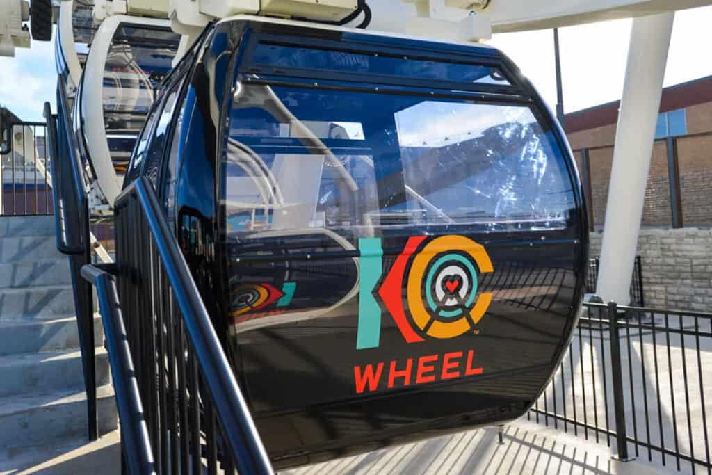 KC ferris wheel individual gondola