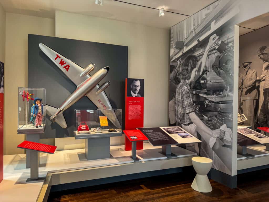 exhibit of aviation at the kansas city history museum